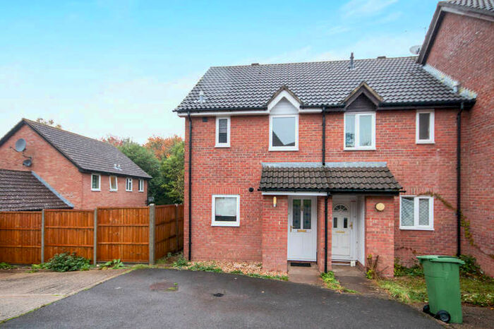 2 Bedroom Semi-Detached House To Rent In Rochester Close, Basingstoke, RG22