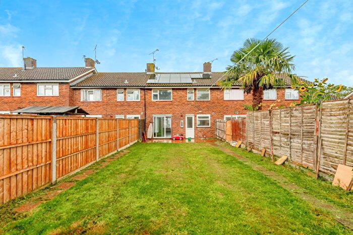 3 Bedroom Terraced House For Sale In Hare Lane, Crawley, RH11