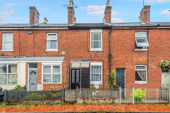 2 Bedroom Terraced House To Rent In Windmill Street, Tunbridge Wells, TN2