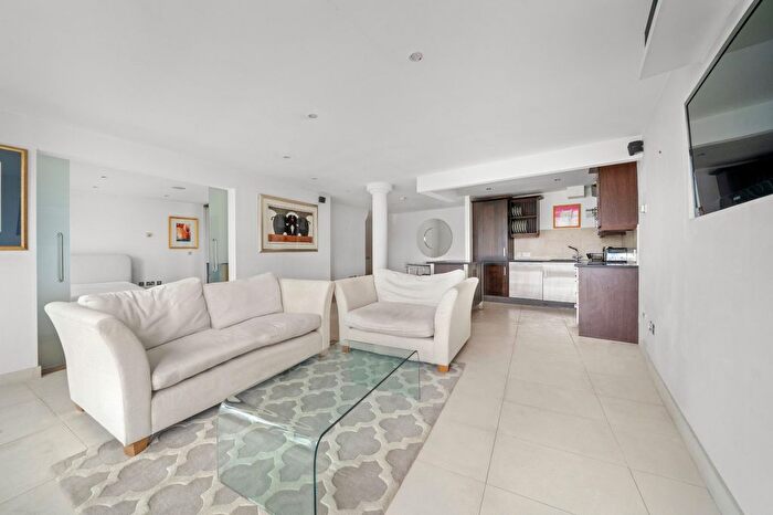 1 Bedroom Flat To Rent In Anchor Brewhouse, Shad Thames, SE1