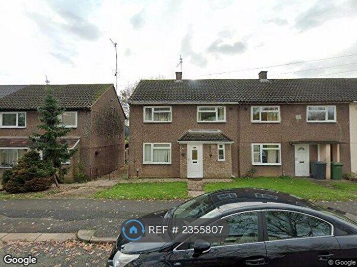 3 Bedroom Semi-Detached House To Rent In Stuart Road, Corby, NN17