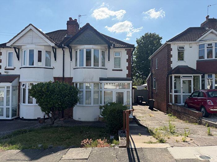 2 Bedroom Semi Detached House For Sale In Fairford Road, Kingstanding, Birmingham, B44