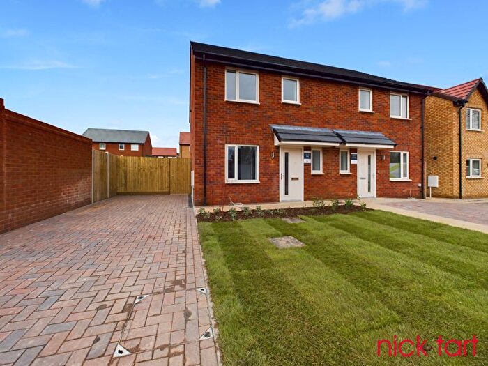 3 Bedroom Semi-Detached House To Rent In The Colliery, Donnington Wood, Telford, TF2