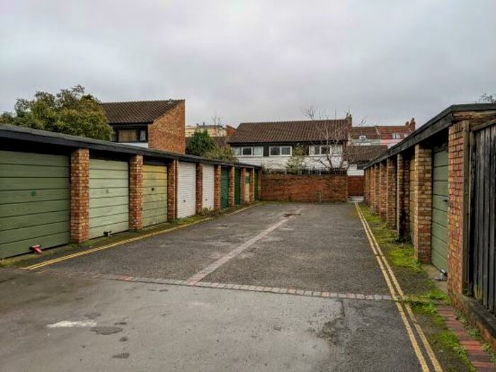 Garage / Parking To Rent In Garage &# High Kingsdown &# Ref:, BS2