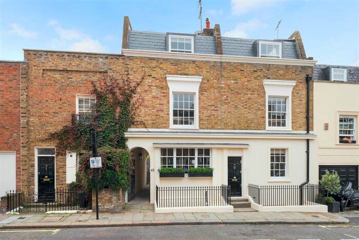 3 Bedroom Property To Rent In Graham Terrace, London, SW1W