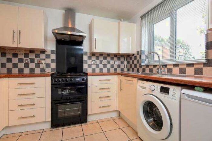 3 Bedroom Terraced House To Rent In Donald Wood Gardens, Surbiton, KT5