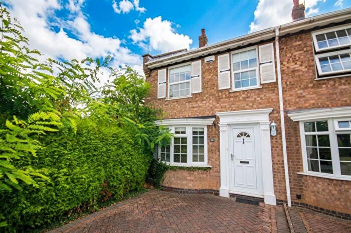2 Bedroom House To Rent In Courtney Close, Nuneaton, CV11