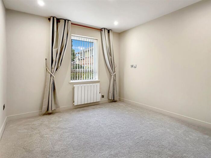 1 Bedroom Flat For Sale In Mill Road, Cambridge, CB1