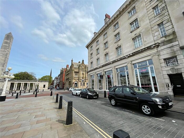 3 Bedroom Apartment To Rent In Lord Street, Southport, Merseyside, PR8