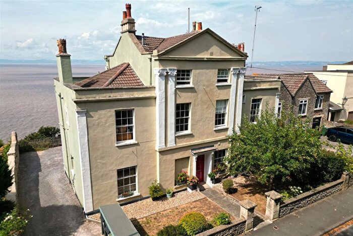 2 Bedroom Flat For Sale In Wellington Terrace, Clevedon, BS21