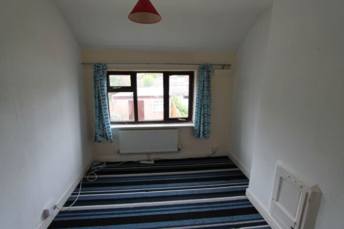 3 Bedroom End Of Terrace House To Rent In Baltimore Road, Great Barr, Birmingham, B42