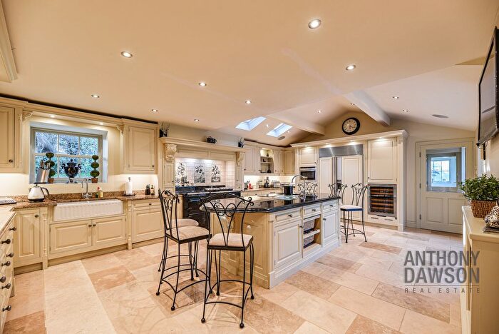 7 Bedroom Detached House For Sale In Red Lees Road, Burnley, BB10
