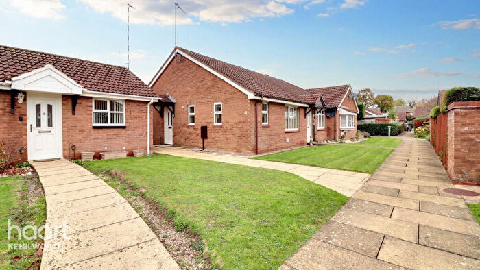 2 Bedroom Semi-Detached Bungalow For Sale In Camelot Grove, Kenilworth, CV8
