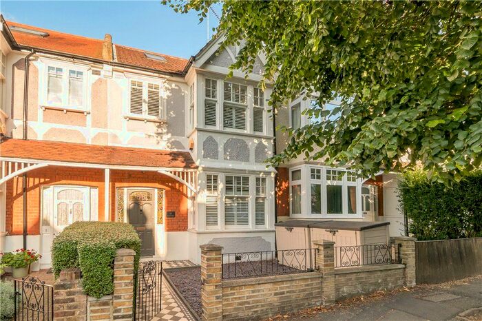 5 Bedroom Terraced House To Rent In Barnfield Road, Ealing, W5