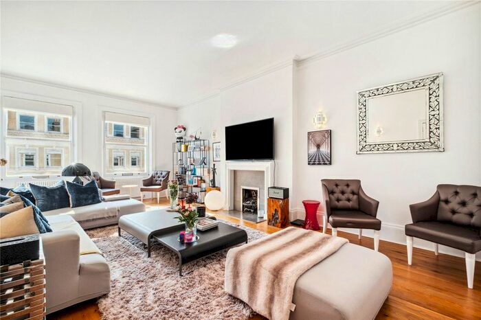 4 Bedroom Flat To Rent In De Vere Gardens, Kensington, W8