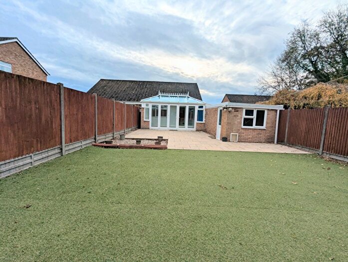 2 Bedroom Bungalow To Rent In Springfield Drive, Bedford, MK43