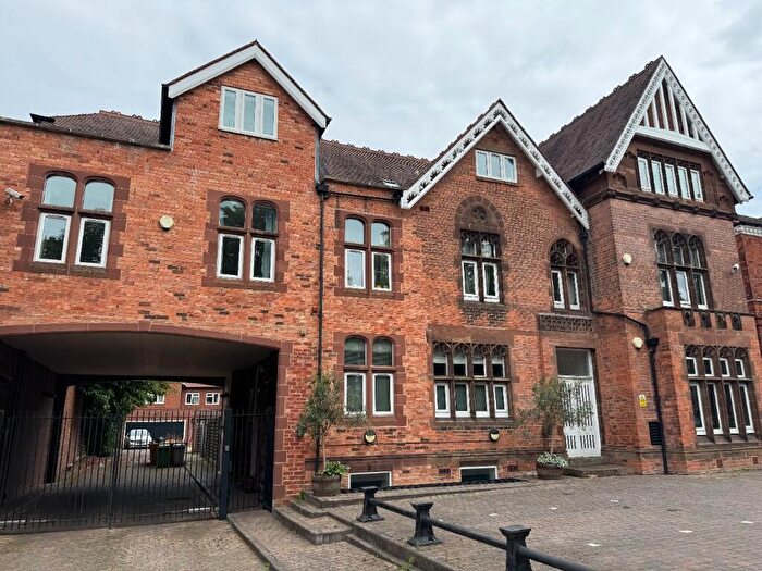 3 Bedroom Apartment To Rent In Portland Road, Birmingham, B16