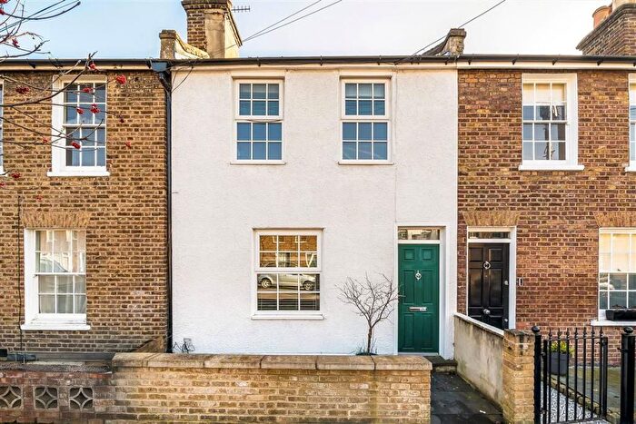 2 Bedroom Flat To Rent In Brightfield Road, Lee, SE12