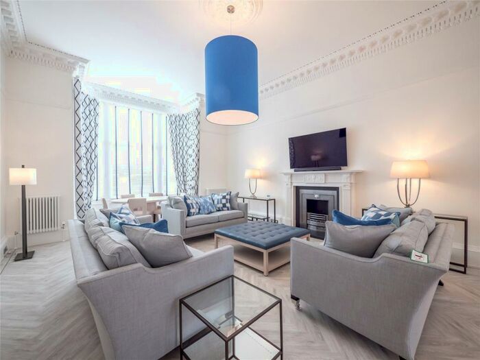 4 Bedroom Flat To Rent In Belgrave Crescent, Edinburgh, Midlothian, EH4