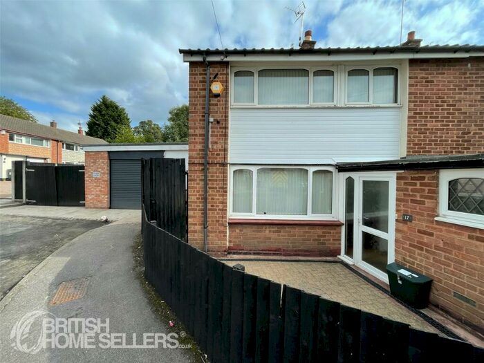 Houses for sale in Burnlea Grove, Birmingham, B31