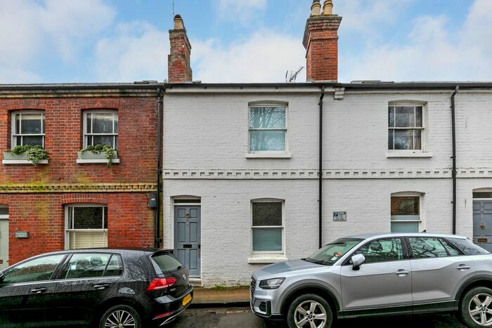 1 Bedroom Terraced House To Rent In St Swithun Street, Winchester, SO23
