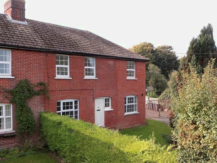 3 Bedroom Cottage For Sale In Wingham Well Lane, Wingham Well, Canterbury, Kent, CT3