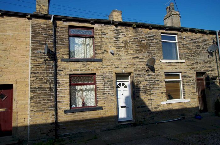 1 Bedroom Terraced House To Rent In Thornfield Square, Eccleshill, Bradford, BD2