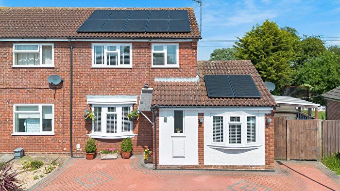 3 Bedroom Semi-Detached House For Sale In Millfields, Ramsey, ., PE26