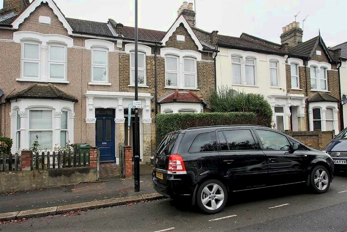 2 Bedroom Flat To Rent In Cairo Road, London E17