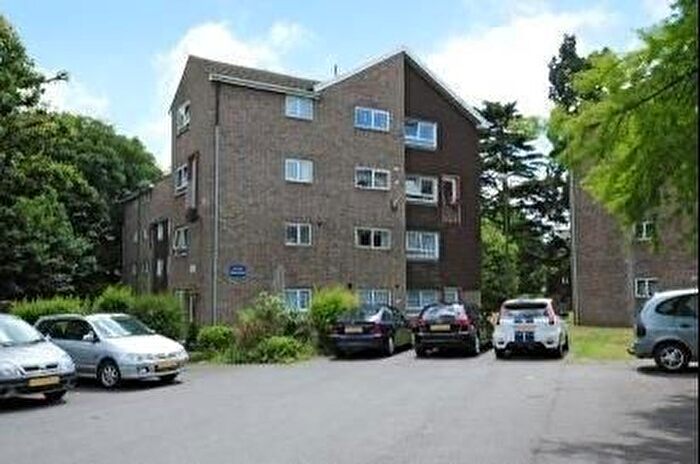 2 Bedroom Maisonette To Rent In Park Place, Amersham, HP6