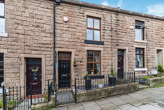 3 Bedroom Terraced House For Sale In Garnett Street, Ramsbottom, Bury, BL0