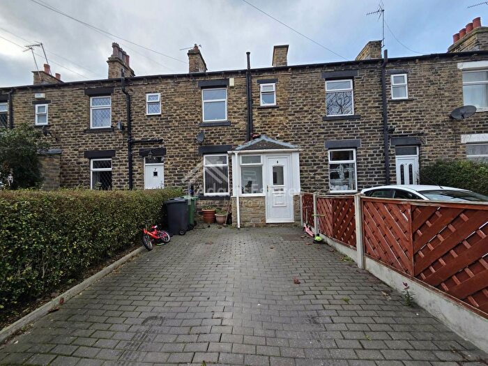 2 Bedroom Terraced House For Sale In Chestnut Terrace, Dewsbury, WF12