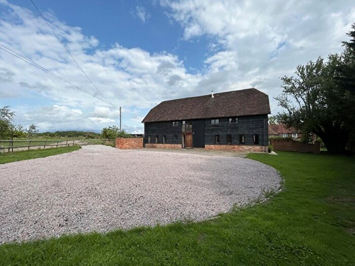 5 Bedroom Detached House To Rent In Gladwish Barn, Gladwish Farm, Headcorn Road, Sutton Valence, Maidstone, Kent, ME17