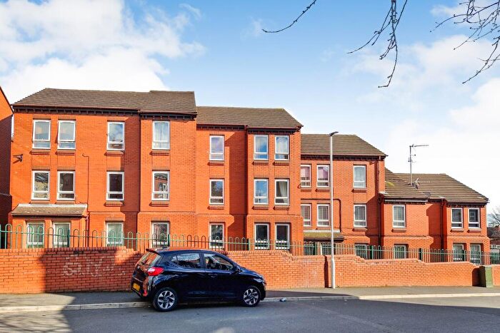 1 Bedroom Flat For Sale In Flat Hall Court, Sholebroke Avenue, Leeds, West Yorkshire, LS7