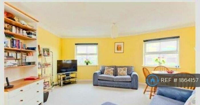 1 Bedroom Flat To Rent In Tottenham, London, N17