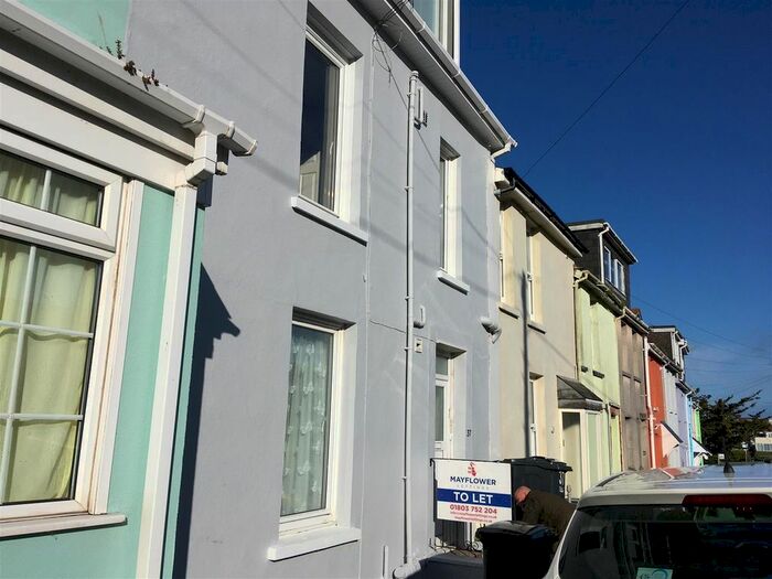 1 Bedroom Flat To Rent In North Furzeham Road, Brixham, TQ5