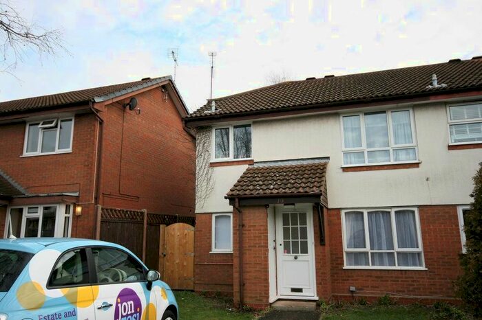 1 Bedroom Maisonette To Rent In Shackleton Way, Woodley, Reading, RG5
