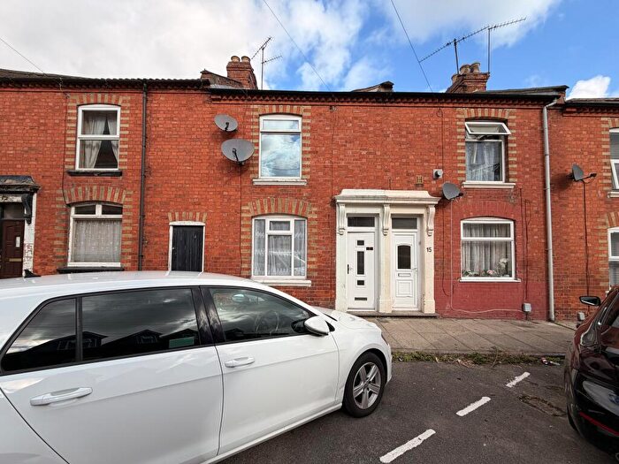 2 Bedroom House To Rent In Dunster Street, Northampton, NN1