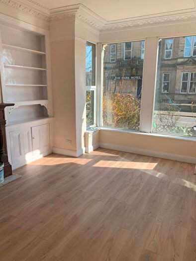 2 Bedroom Flat To Rent In Balmoral Road, Morecambe, LA3