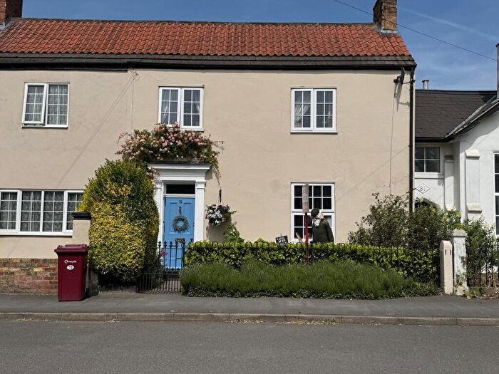 3 Bedroom Cottage For Sale In Loughrigg Cottage, High Street, Owston Ferry, DN9