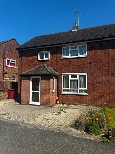 3 Bedroom Semi-Detached House To Rent In Churchill Road, Slough, SL3