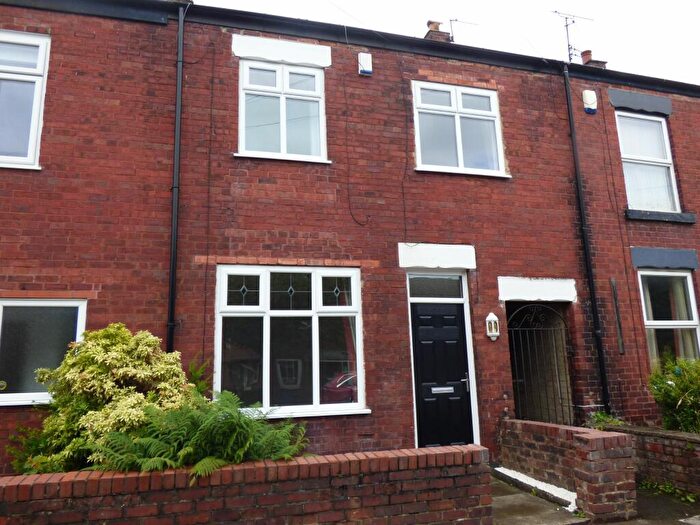 3 Bedroom Semi-Detached House To Rent In Bosden Hall Road, Stockport, SK7