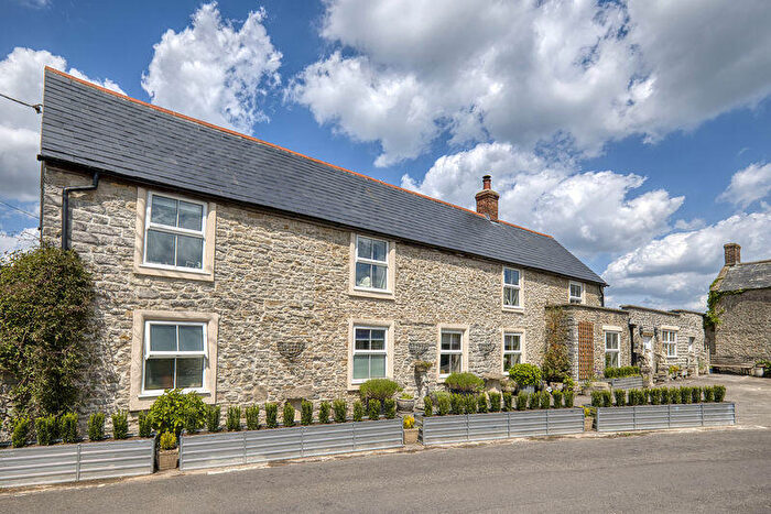 4 Bedroom Detached House For Sale In Characterful Family Home With Annexe In Sought-after Village Location Close To Castle Cary., BA4