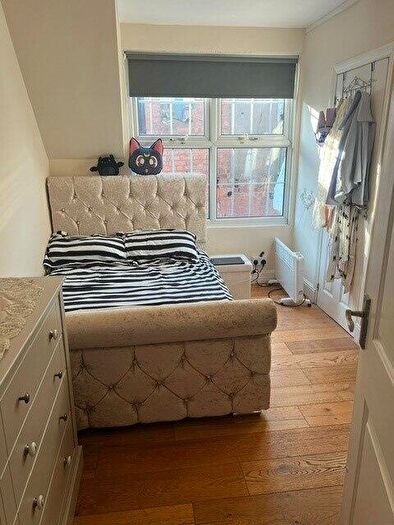 1 Bedroom Flat To Rent In Church Road, B13