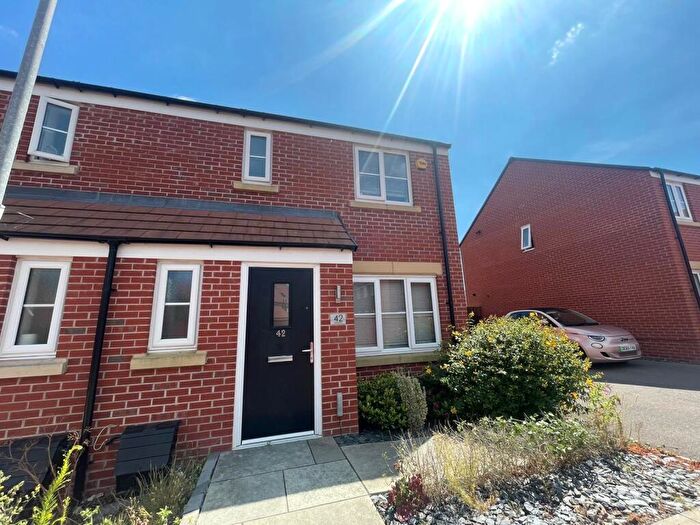 3 Bedroom Semi-Detached House To Rent In Fairhaven, Hampton Gardens, Peterborough, PE7