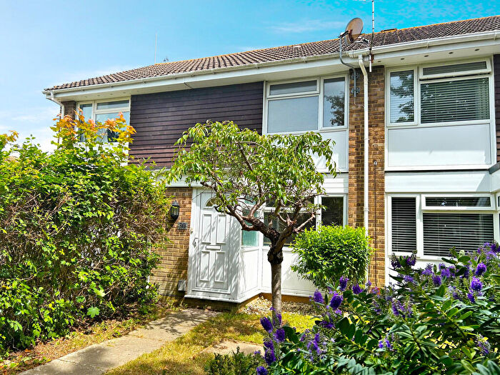 2 Bedroom Terraced House To Rent In Ontario Close, Worthing, BN13