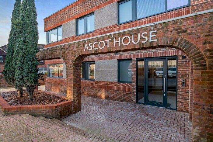 1 Bedroom Apartment To Rent In Finchampstead Road, Wokingham, RG40