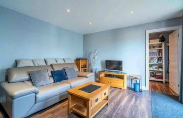 4 Bedroom Property To Rent In Curzon Crescent, Barking, IG11