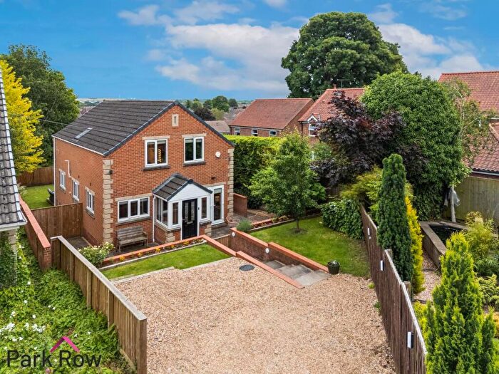 4 Bedroom Detached House For Sale In Church Hill, Sherburn In Elmet, Leeds, LS25