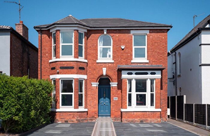 4 Bedroom Detached House To Rent In Linaker Street, Southport, PR8